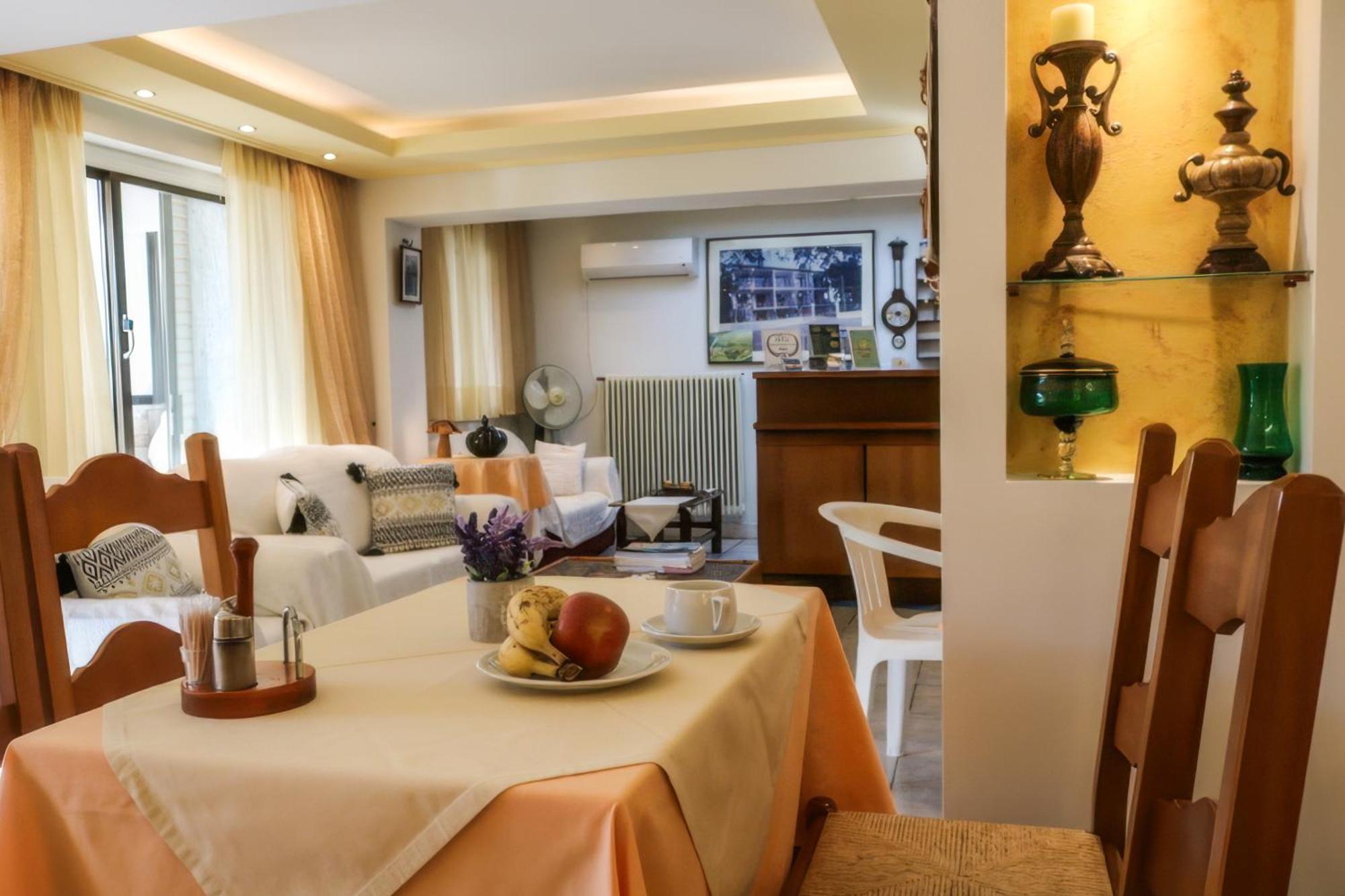 Vlachogiannis Hotel Prínos Exteriör bild